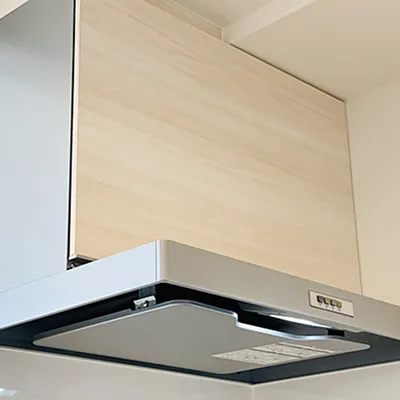 ウッド調のレンジフード換気扇